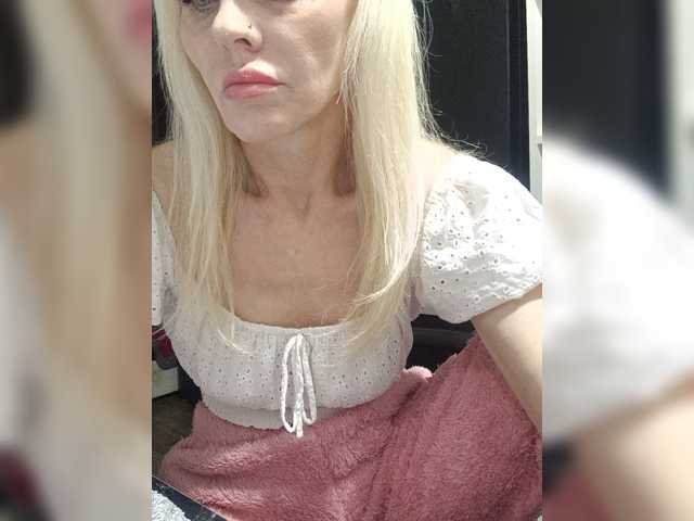 Mazalane, en vivo ahora en BongaCams