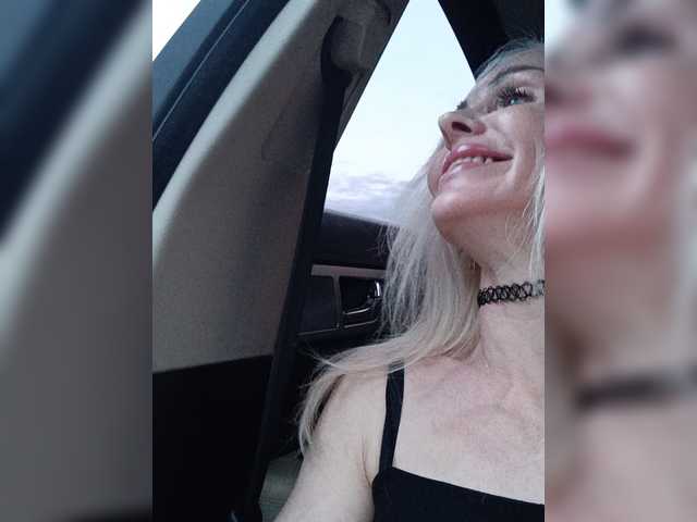 Mazalane live cam on BongaCams