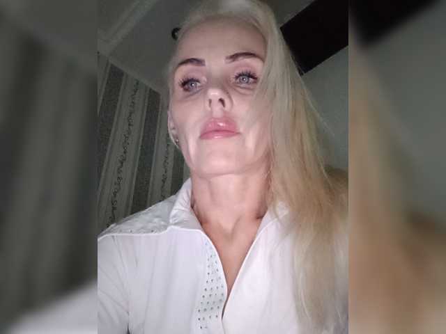 Mazalane live cam on BongaCams