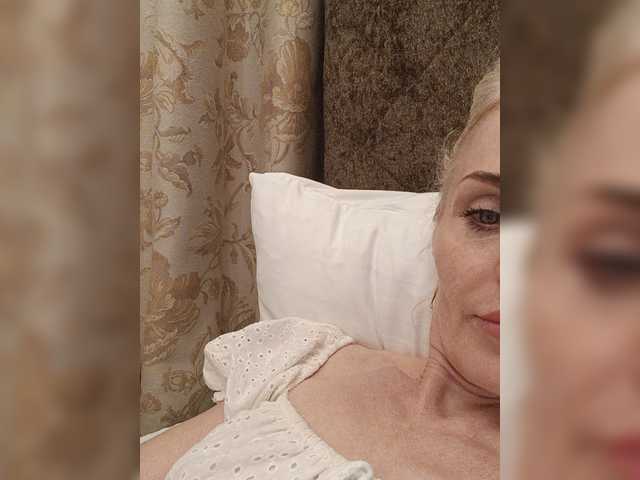 Mazalane ist eine der aufregendsten deutschen Camgirls in einem Show auf BongaCams. Folgende Tags sind dabei: White/Caucasian,Blonde,Shaved,