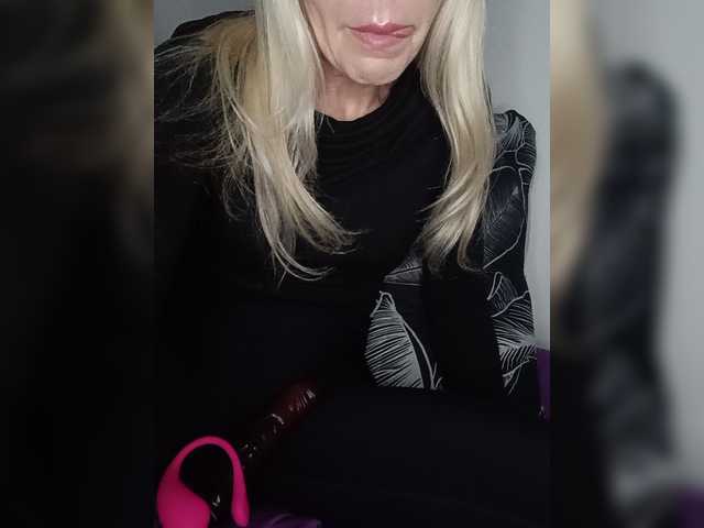 Mazalane live webcam show