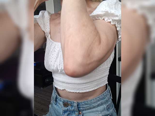 Mazalane live cam on BongaCams