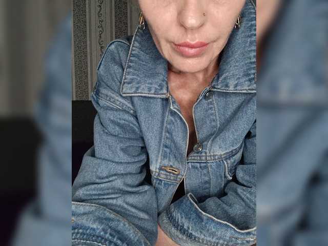 Mazalane live cam on BongaCams