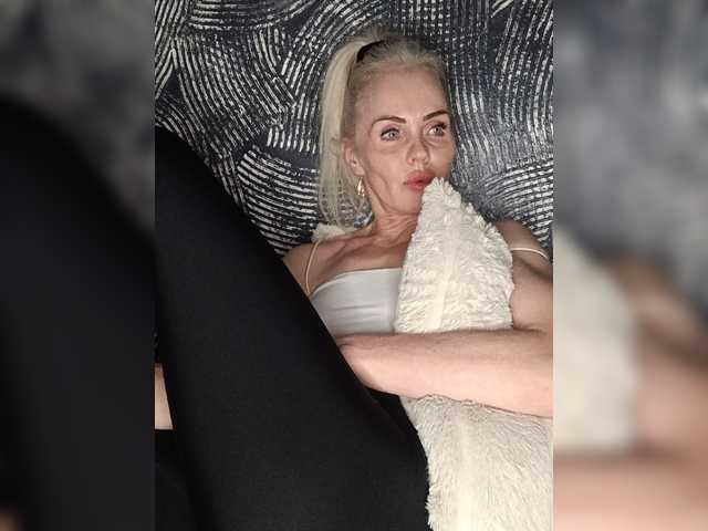 Mazalane live cam on BongaCams