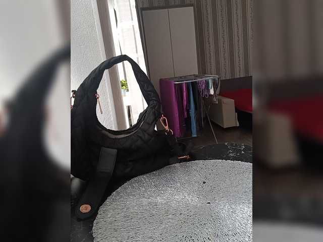 Mazalane live cam
