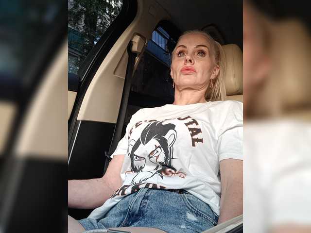 Mazalane live cam on BongaCams