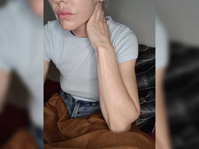Mazalane live cam on BongaCams