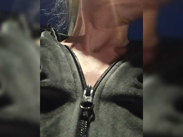 Mazalane live cam on BongaCams