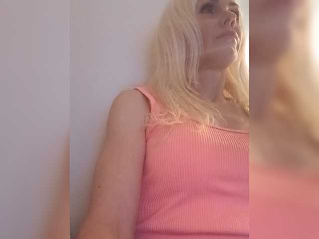 Mazalane live cam on BongaCams