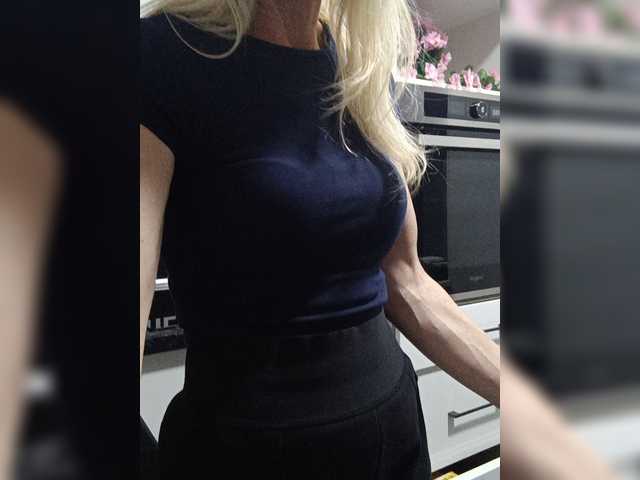 Mazalane live cam on BongaCams