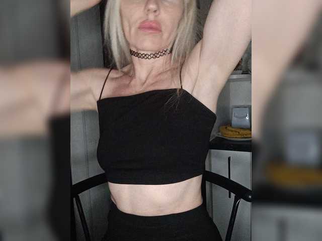 Mazalane live cam on BongaCams