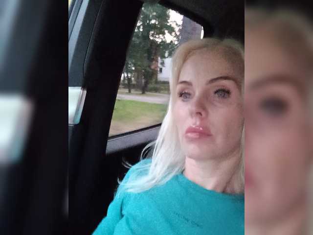 le modèle Mazalane est en webcam porno dans un show sur le site bongacams, il possède les tags suivants: White/Caucasian,Blonde,Shaved