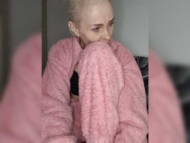 Mazalane live cam on BongaCams
