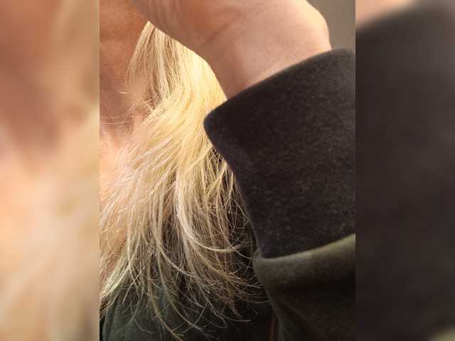 Mazalane live cam on BongaCams