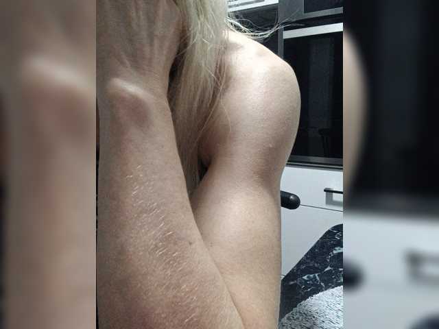 Mazalane live cam on BongaCams