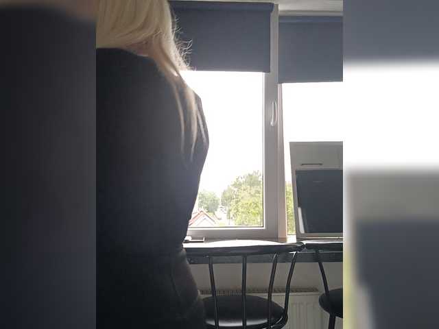 Mazalane live cam on BongaCams