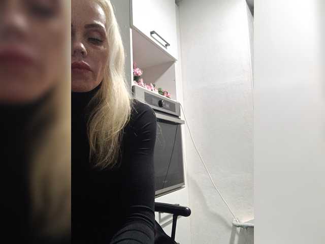 Mazalane live cam