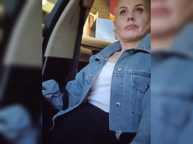 Mazalane live webcam show
