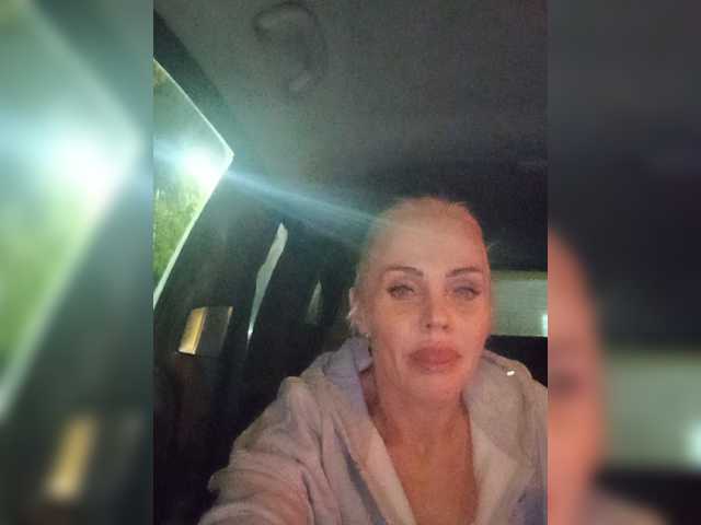 Mazalane, en vivo ahora en BongaCams
