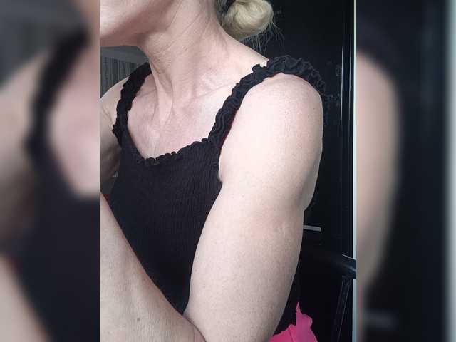 Mazalane live cam on BongaCams