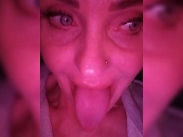 Mazalane live cam preview