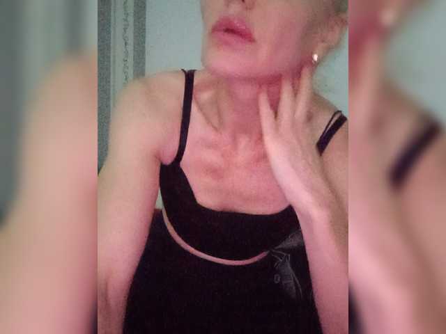 Mazalane live cam on BongaCams