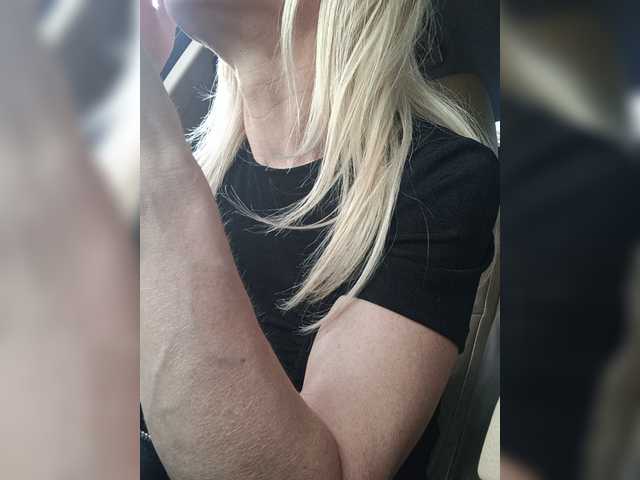 Mazalane live cam on BongaCams