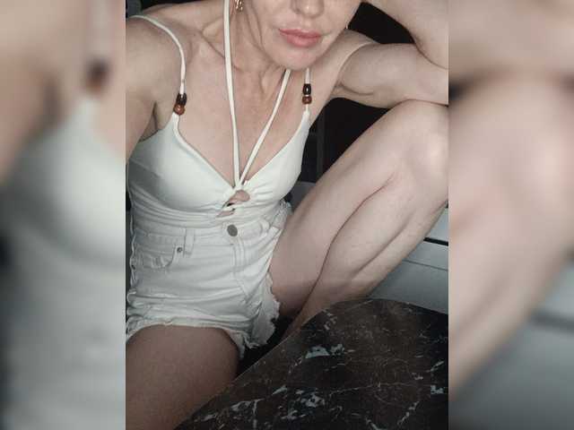 Mazalane live cam on BongaCams