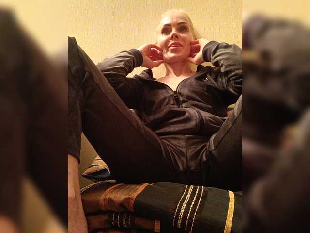 Mazalane live cam on BongaCams
