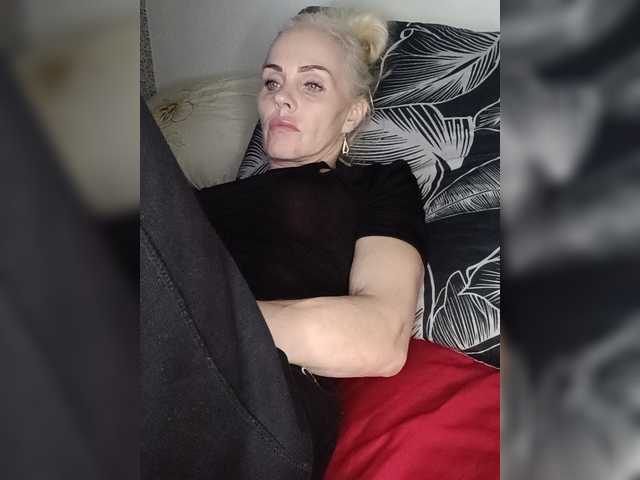 Mazalane live cam on BongaCams