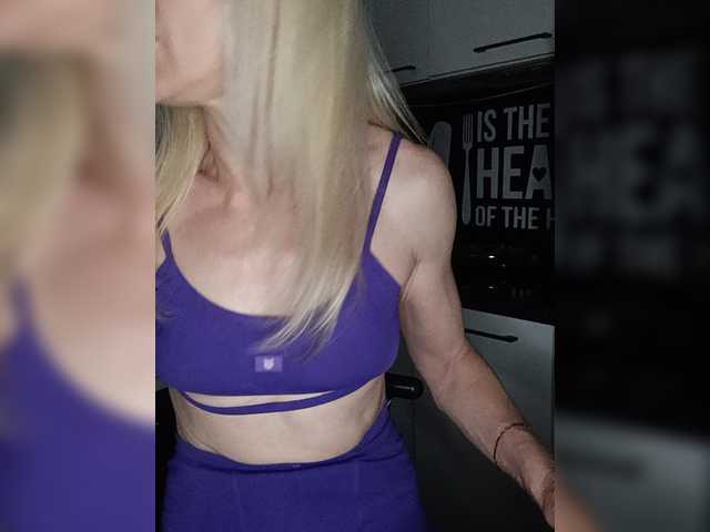 Mazalane live cam on BongaCams