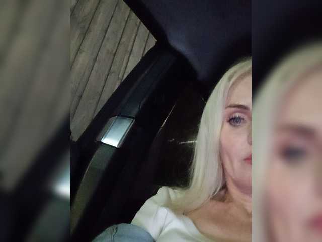 Mazalane live cam on BongaCams