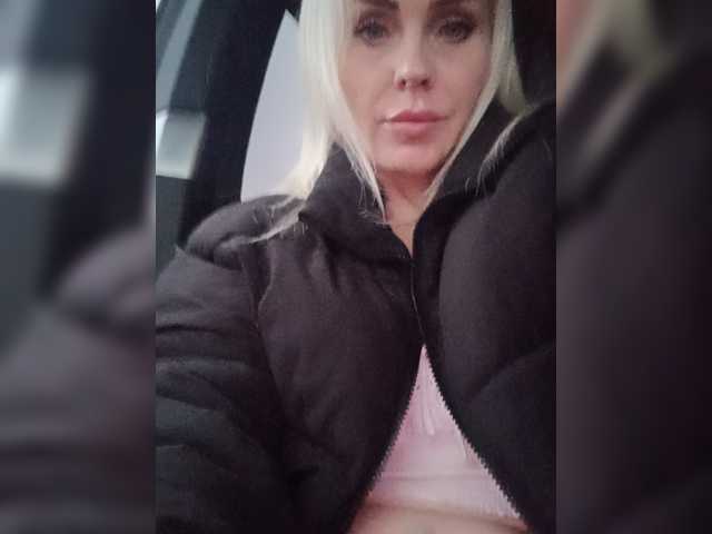 Mazalane live cam on BongaCams