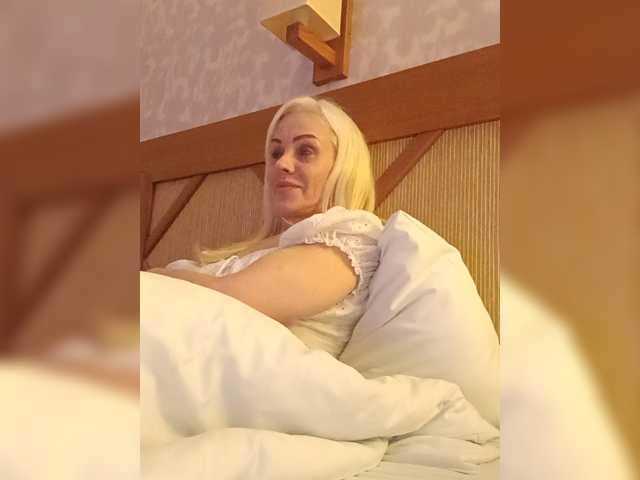 Mazalane live cam on BongaCams