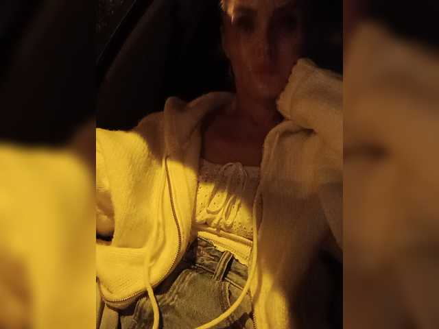 Mazalane live webcam show