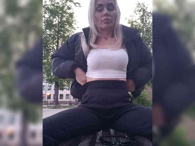 Model: Mazalane