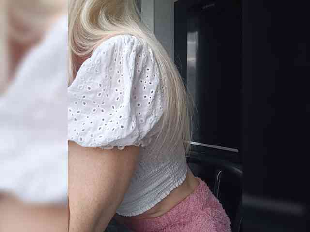 Model: Mazalane