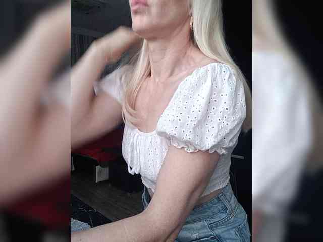 Model: Mazalane