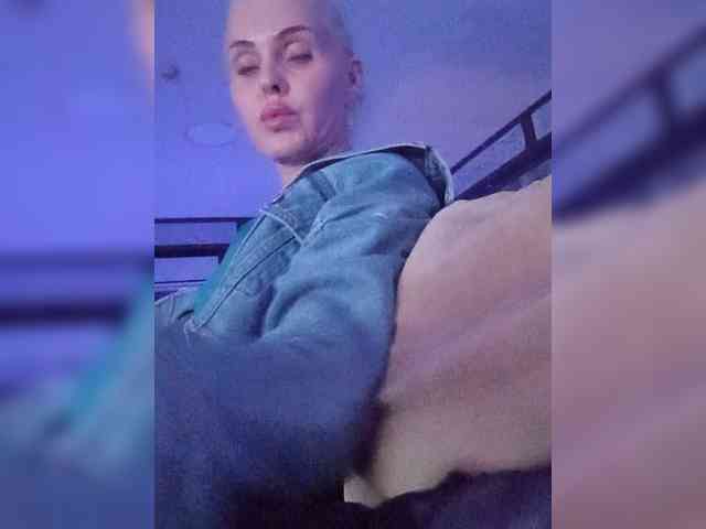 Model: Mazalane