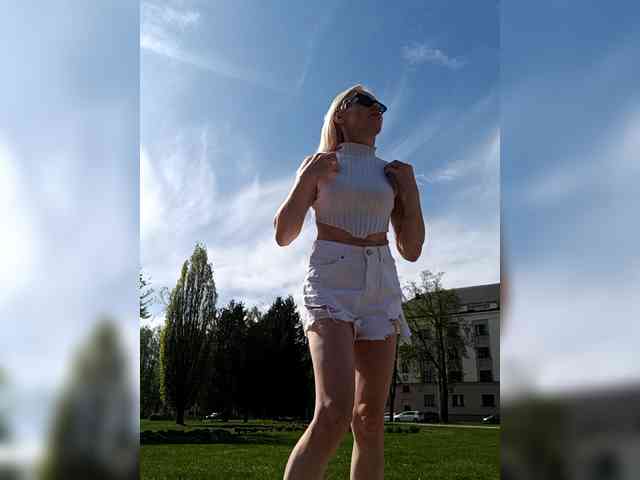Model: Mazalane