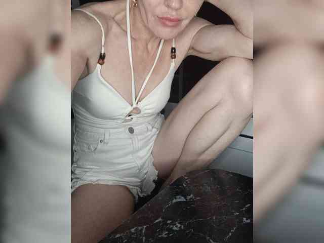 Model: Mazalane
