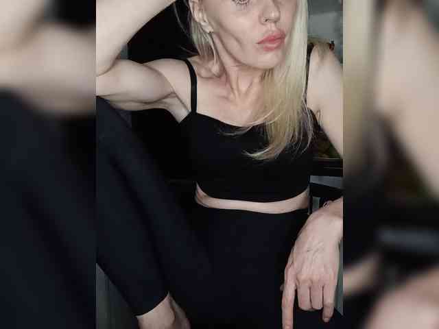 Model: Mazalane