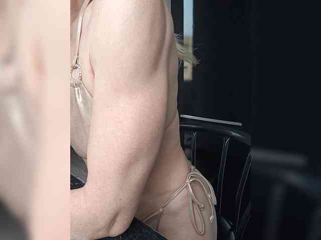 Model: Mazalane