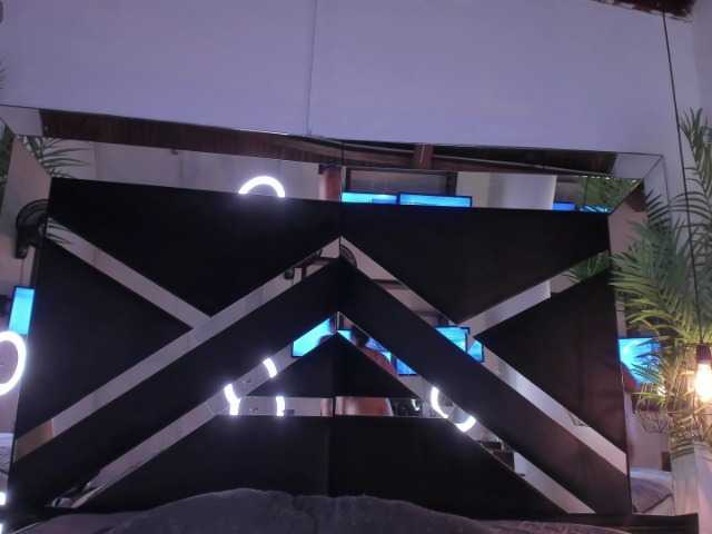 sophi-star live cam on BongaCams