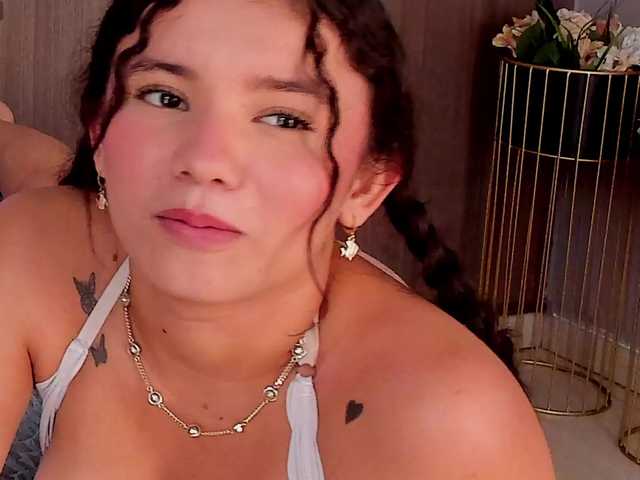 ElsaStraus's BongaCams show and profile