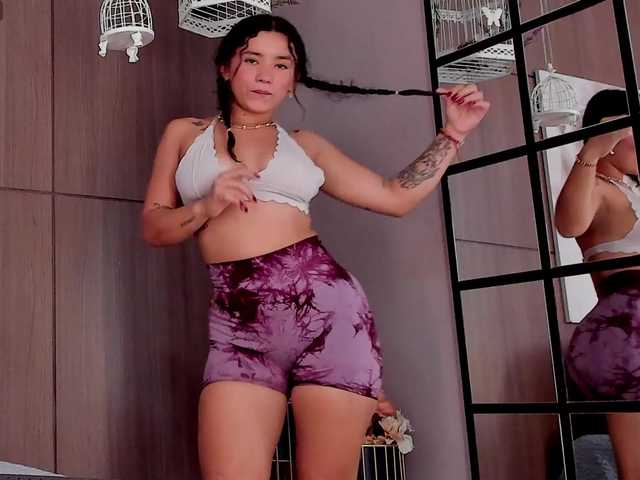 ElsaStraus's BongaCams show and profile