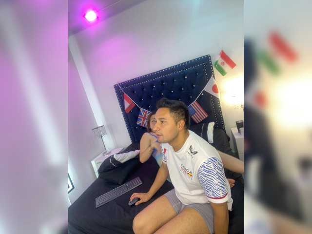 AlissaCristhopher live cam on BongaCams