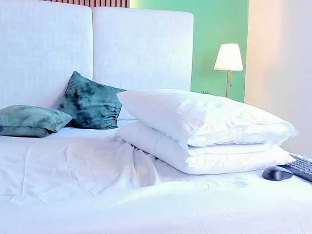 Victoria-Bailey's BongaCams show and profile