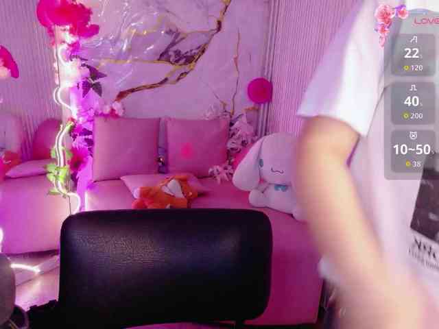 sakura-tay Sex Cam Show