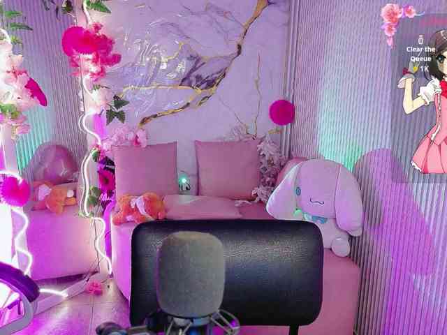 sakura-tay Sex Cam Show